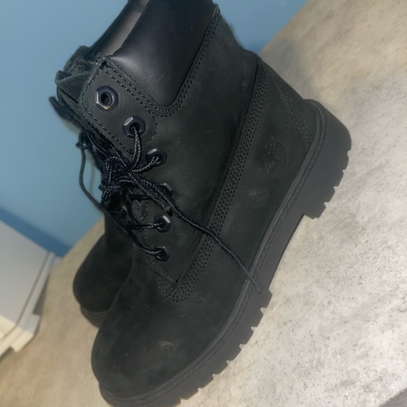 used timberland boots - Picture 2 of 9